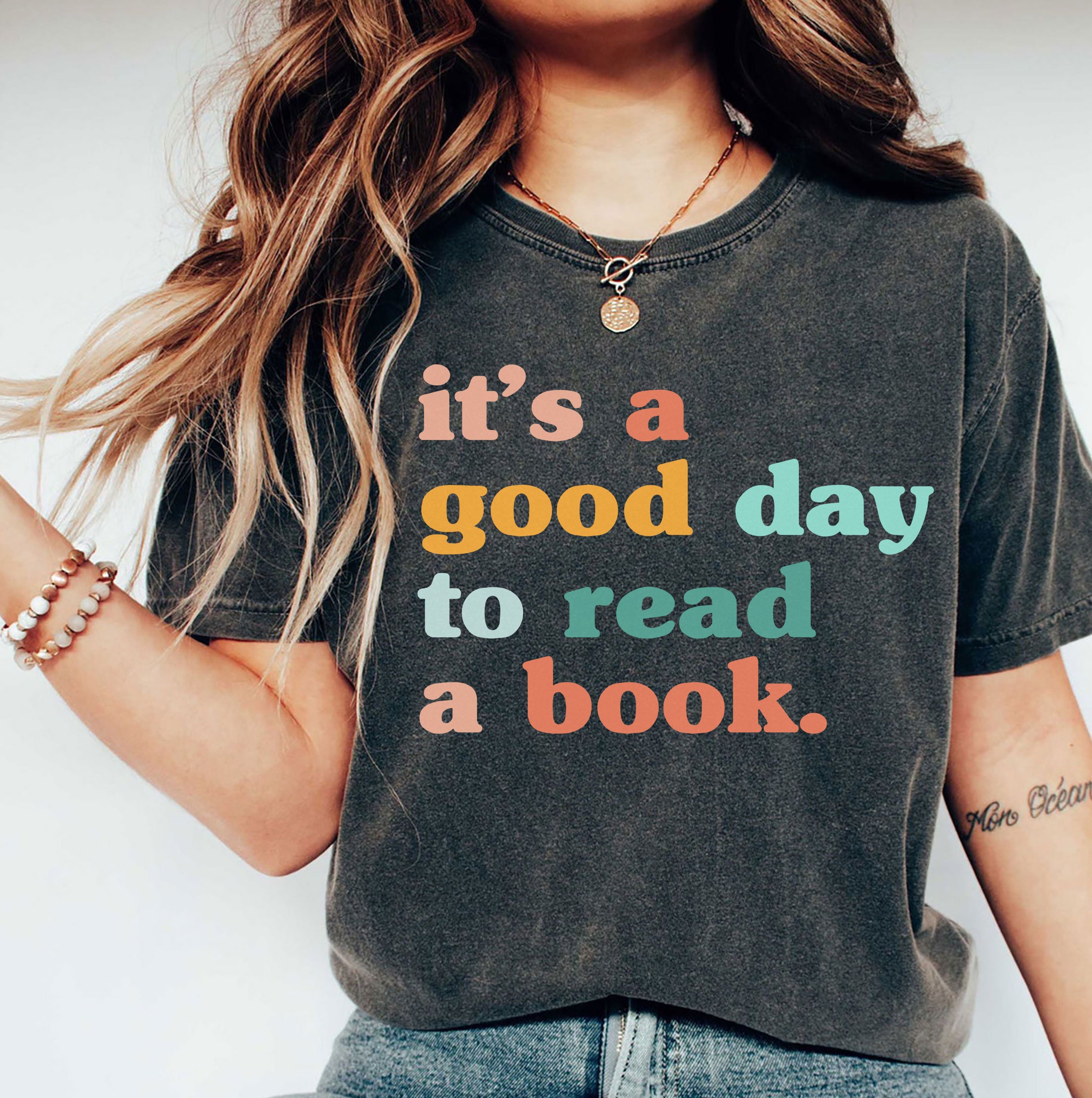 Retro Its A Good Day To Read A Book Librarian Shirt image 3