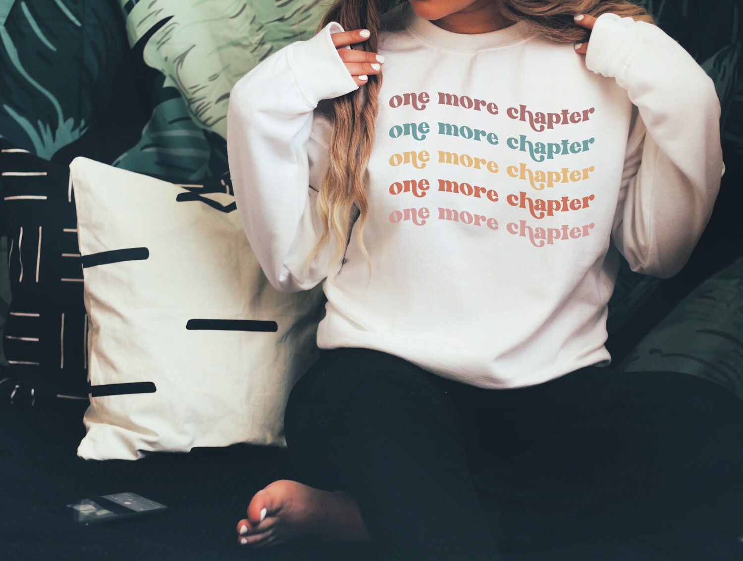 One More Chapter Bookish Lovers Librarian Literature Nerd Teacher Sweatshirt image 2