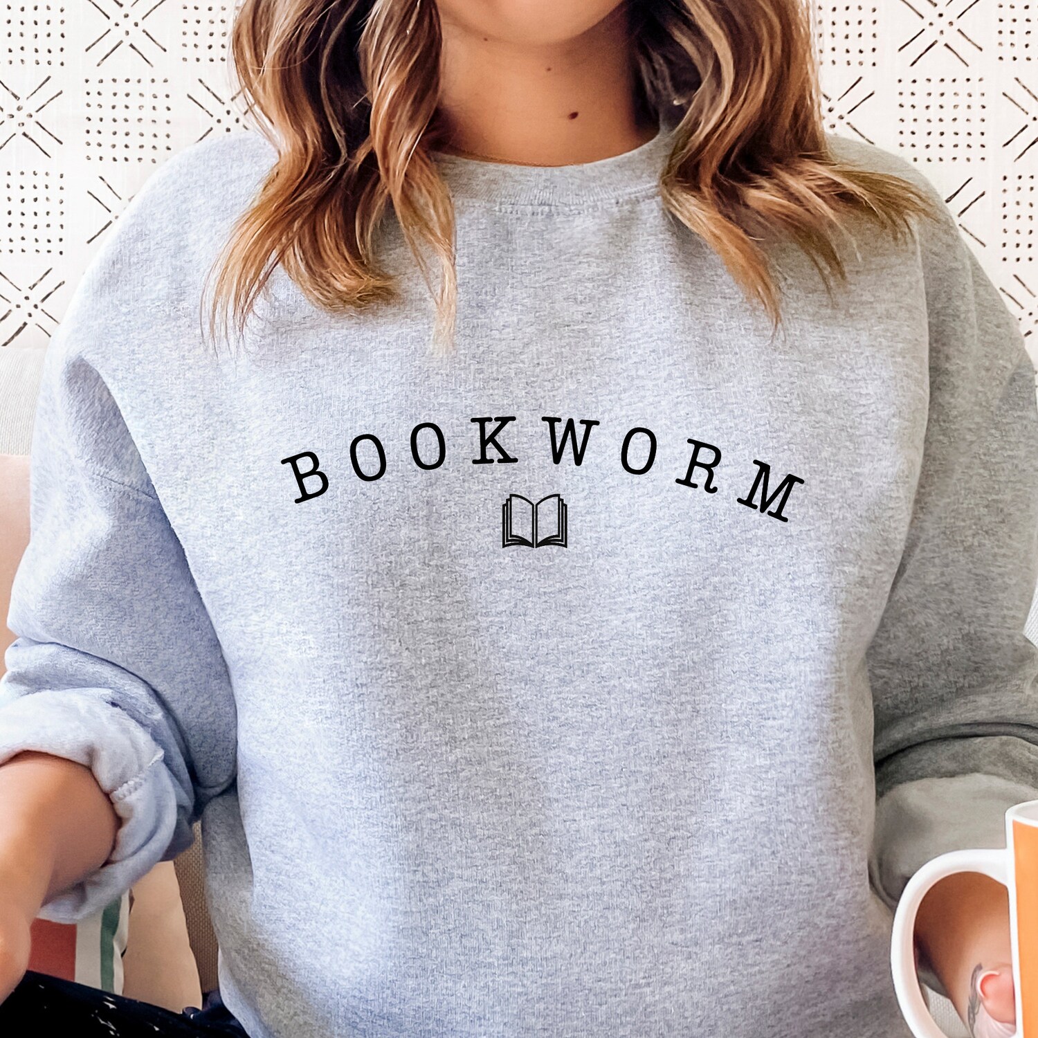 Bookworm Just One More Chapter Reading Lover Librarian Teacher Lover Sweatshirt image 2