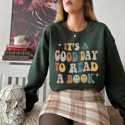 Retro Its A Good Day To Read Book Literature Librarian Indie Sweatshirt image 0