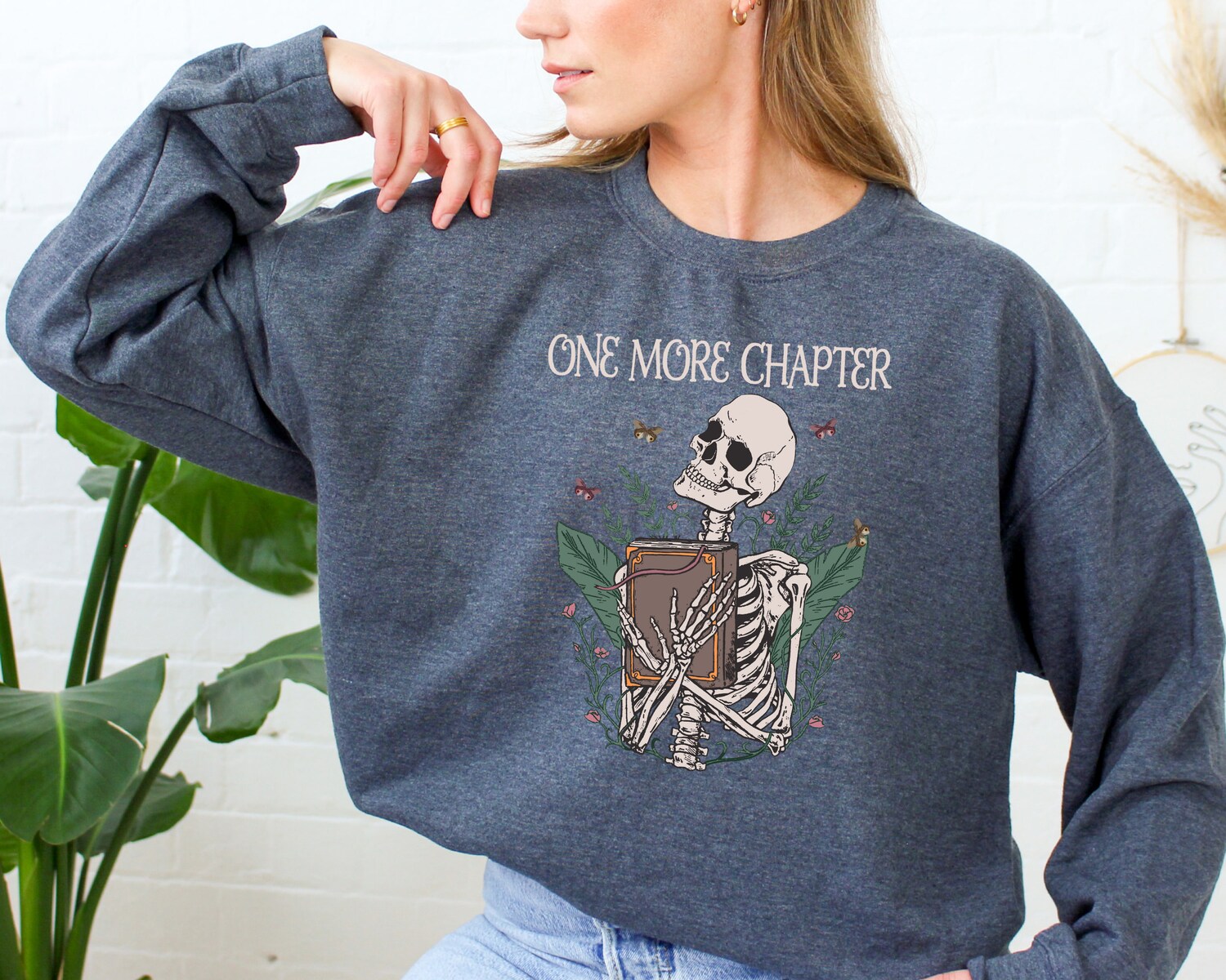 One More Chapter Funny Reading Book Nerd Librarian Women Literature Sweatshirt image 3