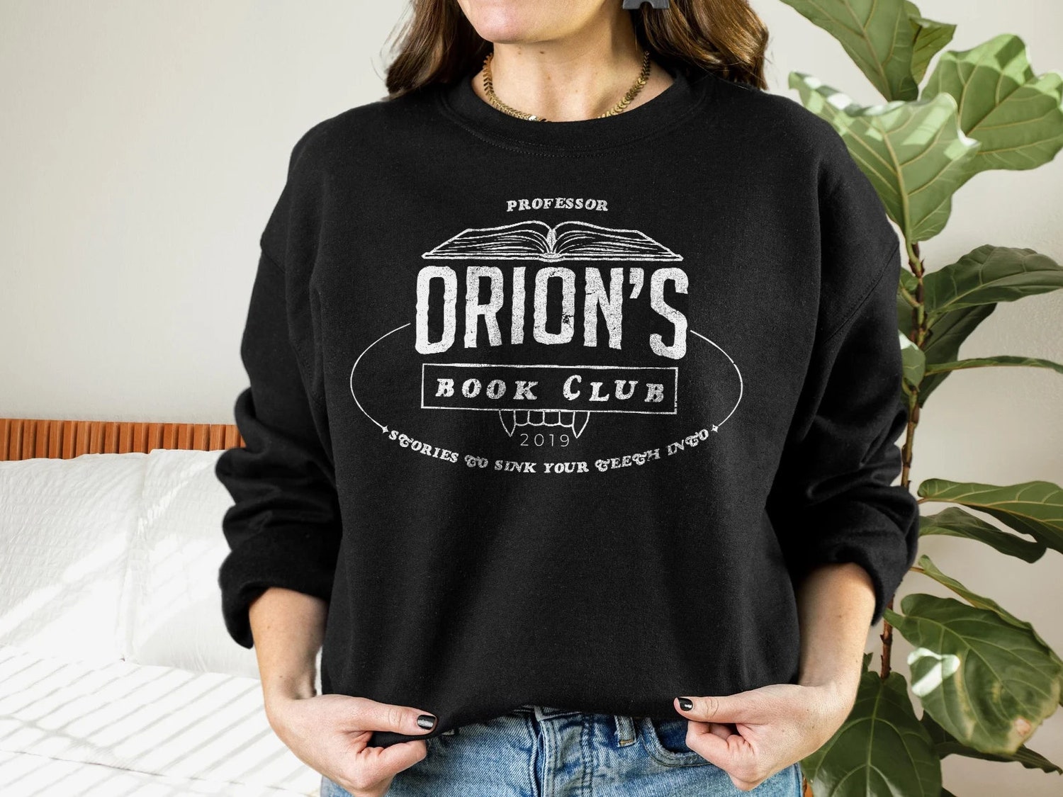 Zodiac Academy Professor Orion Book Club Darcy Vega The Ruthless Boys Solaria Sweatshirt image 2