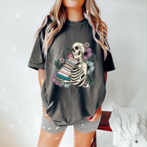 Vintage I Love Books Skeleton Reading Banned Flower Floral Women Shirt image 0