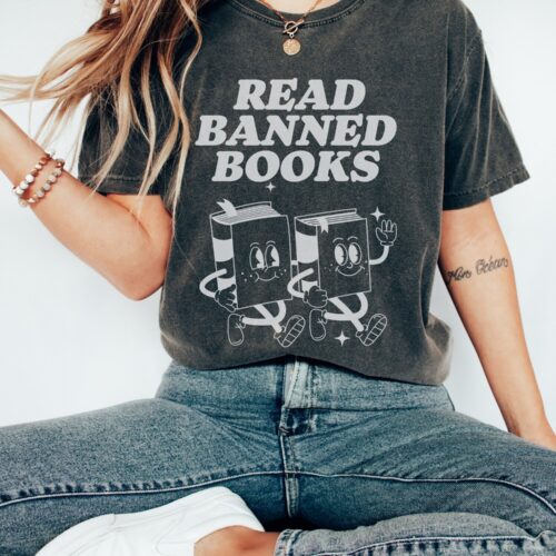 Read Banned Books Librarian Lover Cute Funny Teacher Back To School Shirt image 0