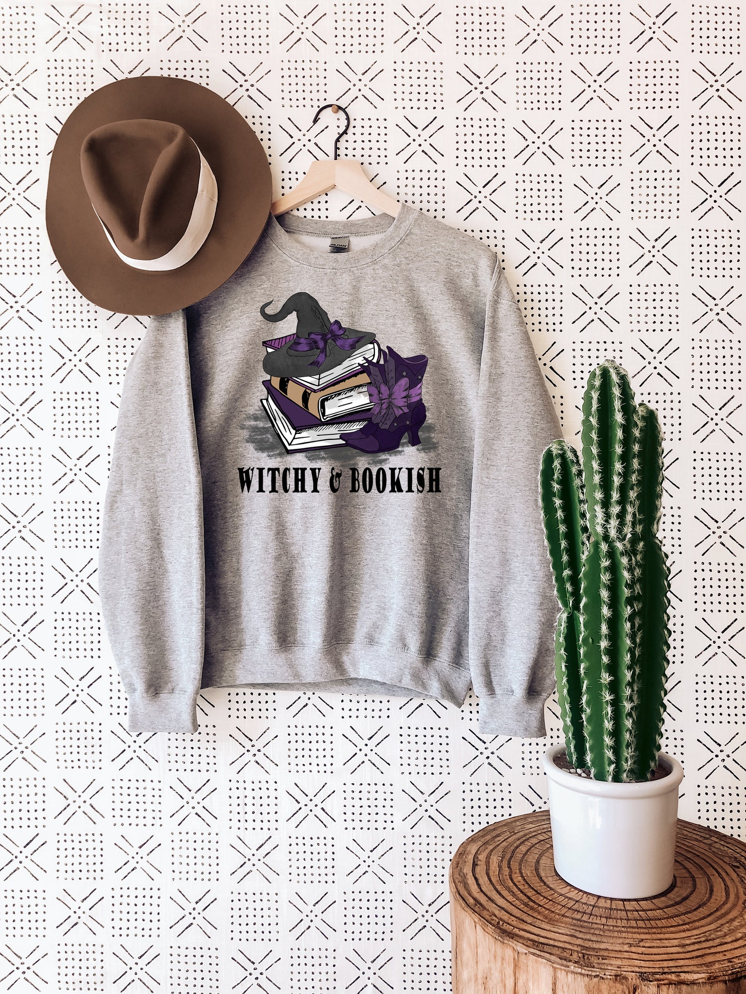 Witchy And Bookish Halloween Lovers Party Teacher Librarian Sweatshirt image 1