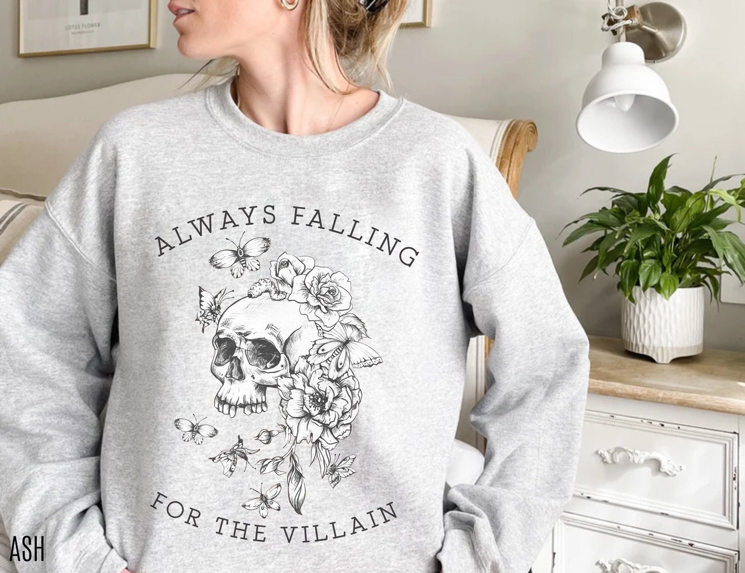 Always Falling For The Villain Lover Smut Reader Spicy Book Sweatshirt image 1