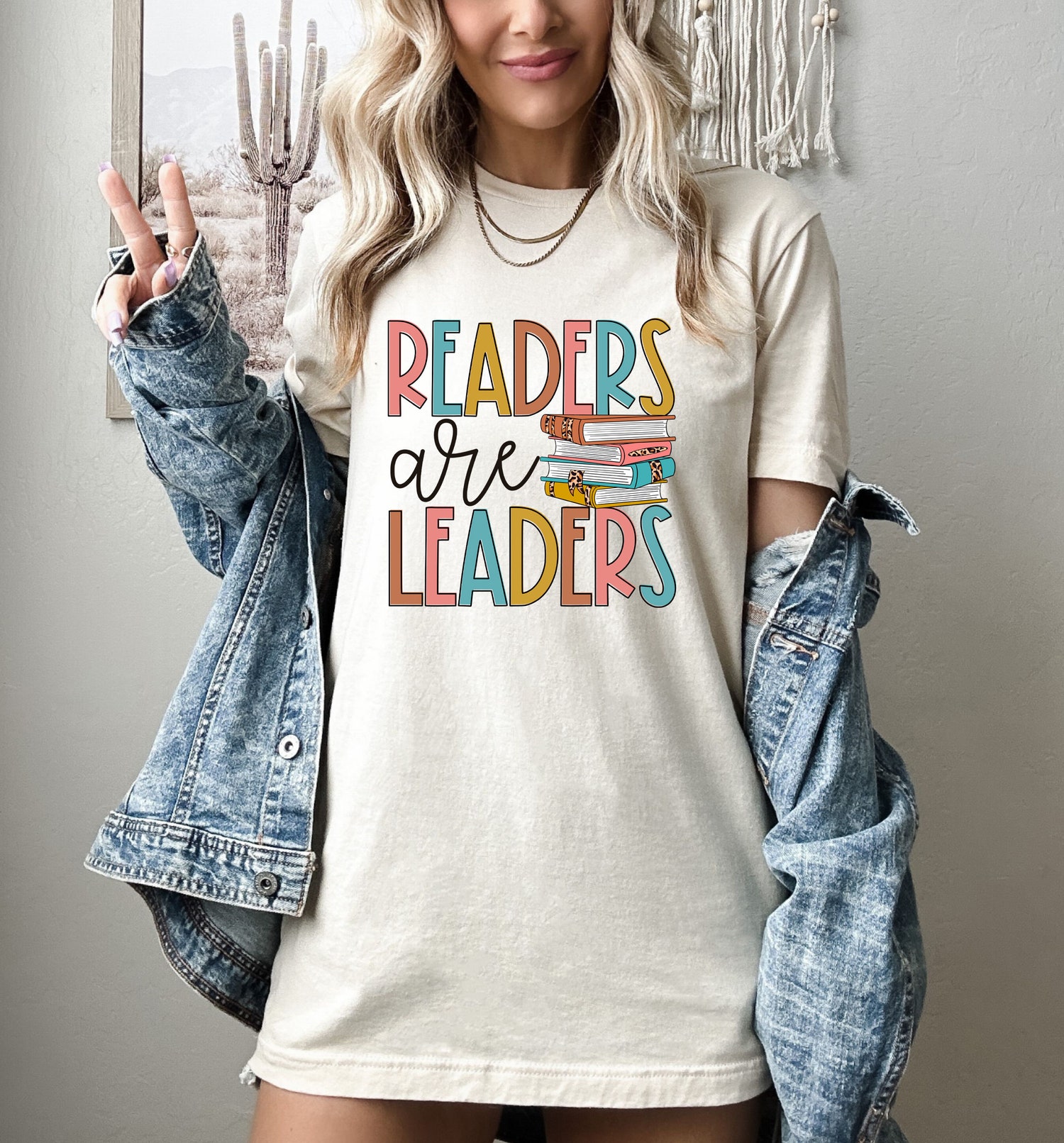 Readers Are Leaders Teacher Bookish Lover Women Librarian English Shirt image 1