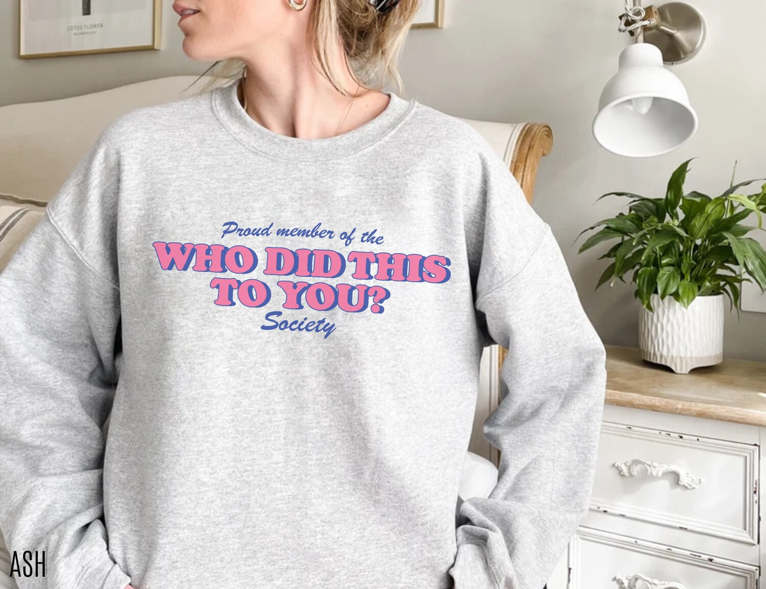 Who Did This To You Bookish Smut Reader Lover Dark Romance Spicy Sweatshirt image 3