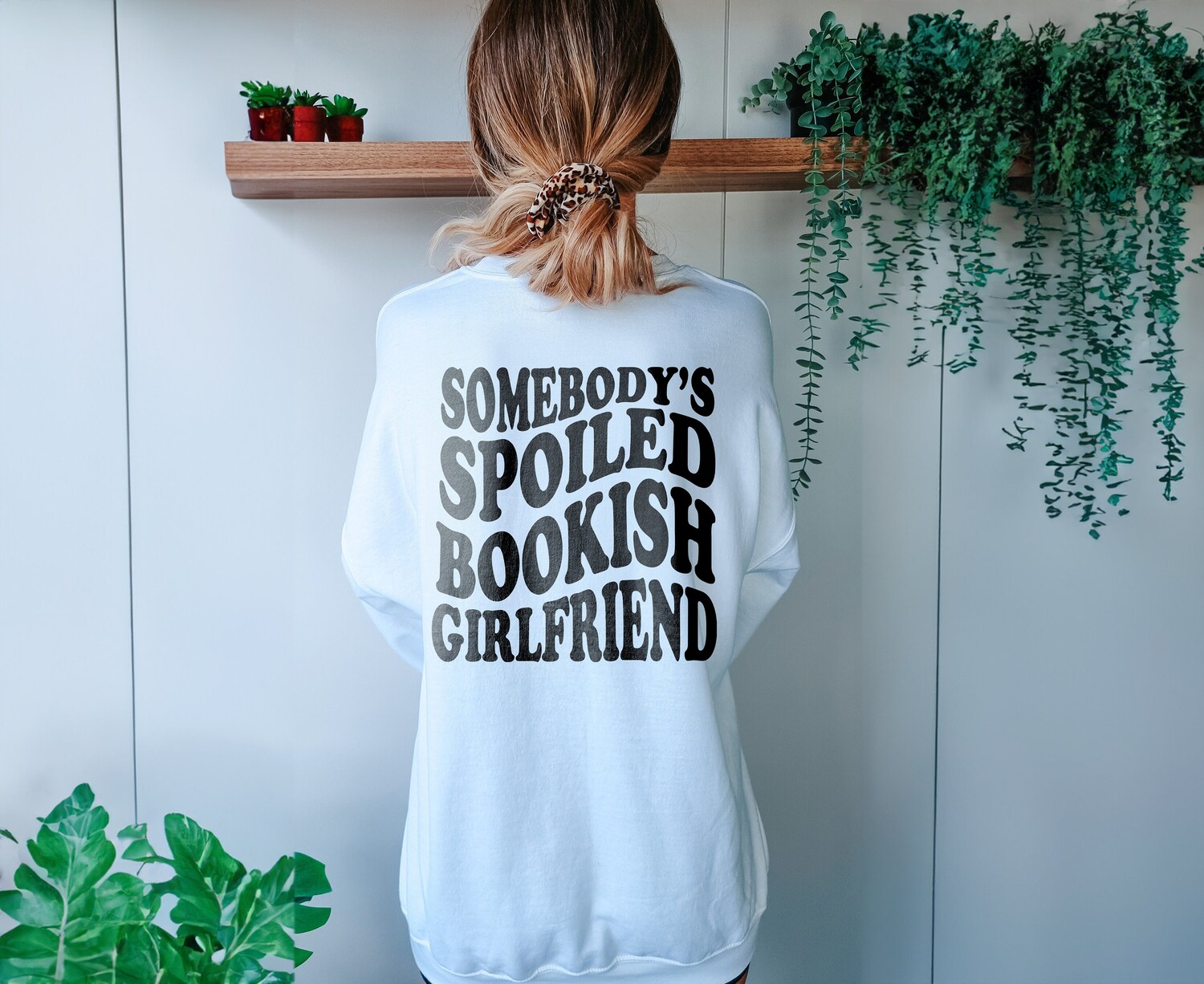 Somebody's Spoiled Bookish Girlfriend Dark Romance Reader Lover Sweatshirt image 2