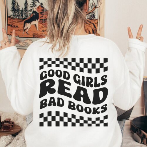 Good Girls Read Bad Books Smut Spicy Dark Romance Pepper Checkered Sweatshirt image 0