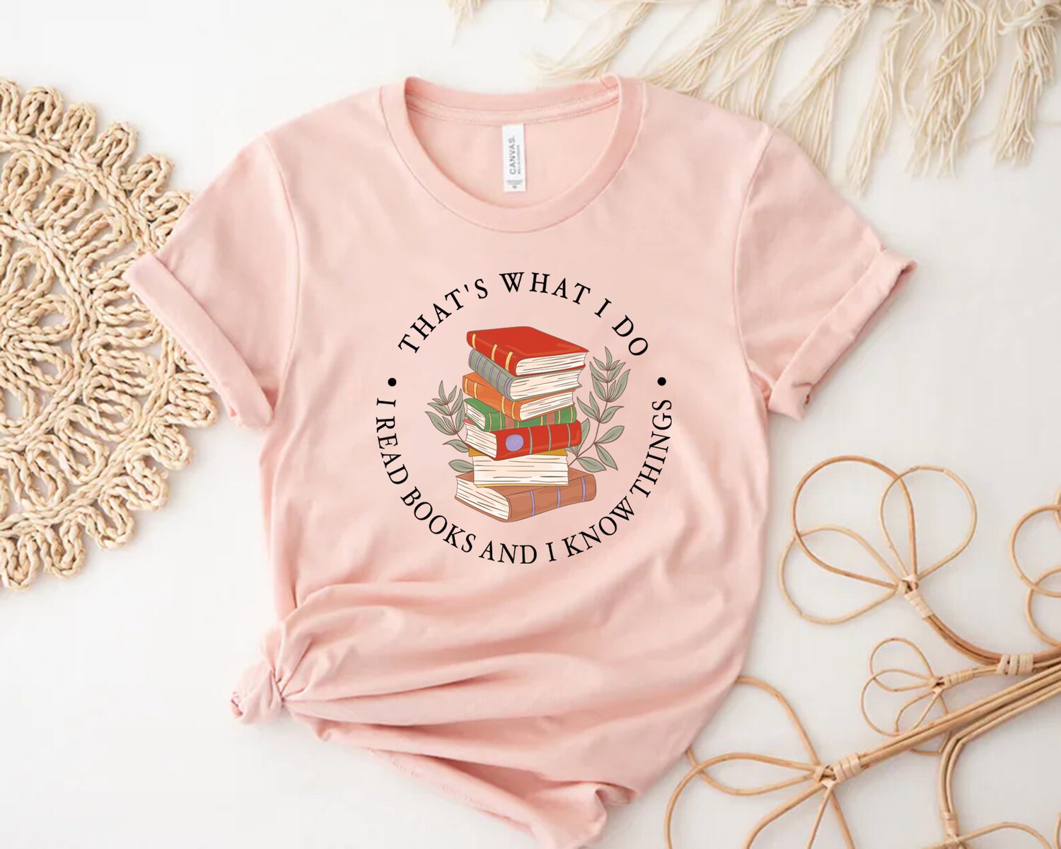 That's What I Do Read Books And Know Things Lover Librarian Reading Teacher Shirt image 3