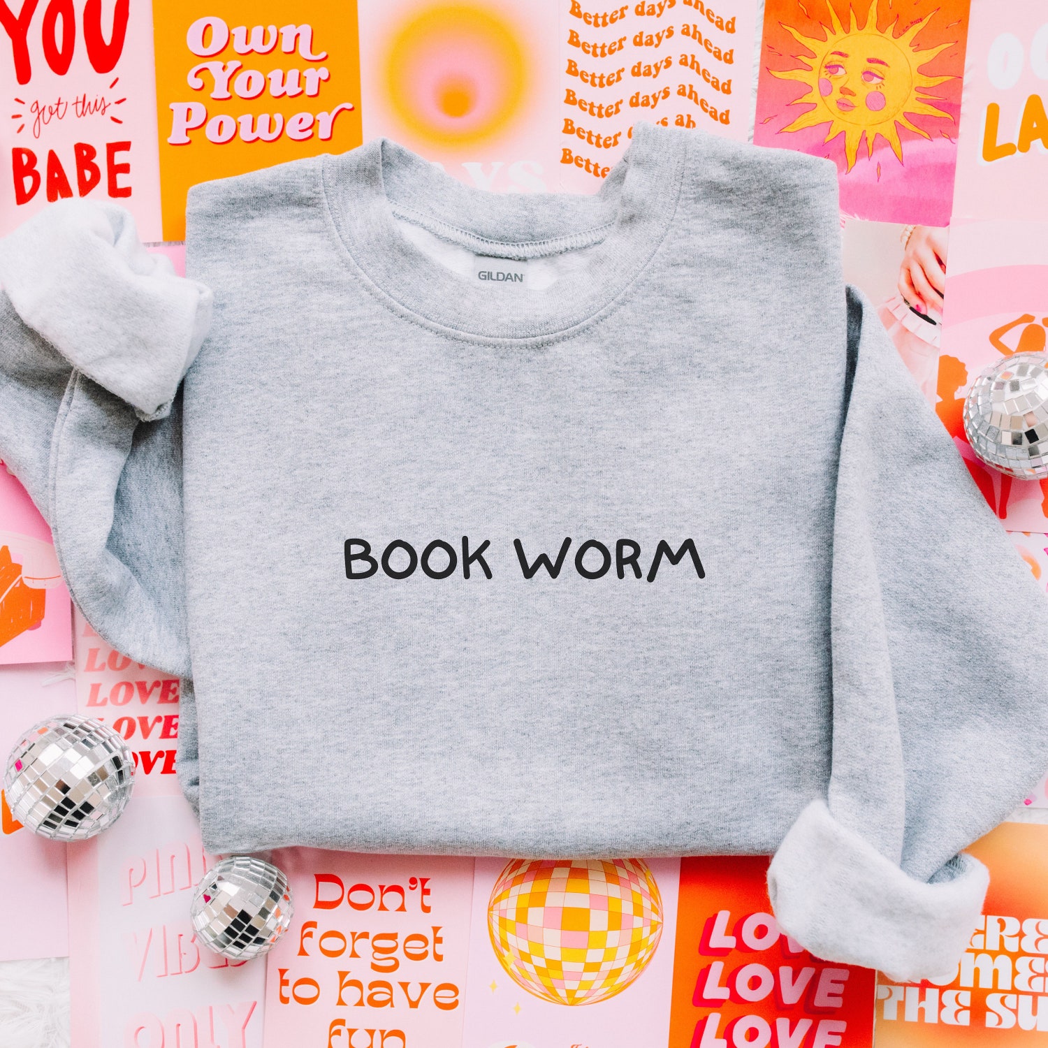 Minimalist Bookworm Love Reading Literature Teacher Librarian Sweatshirt image 8