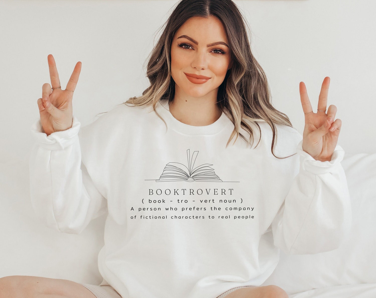 Booktrovert Definition Lover Reading Girl Nerd Funny Reading Nerd Sweatshirt image 2