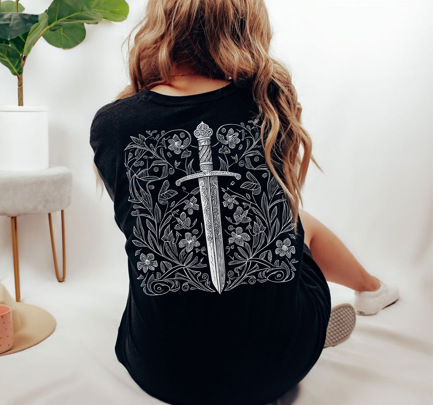 You Do Not Falter You Do Not Yield Bookish SJM A Court of Thorns and Roses Shirt image 2