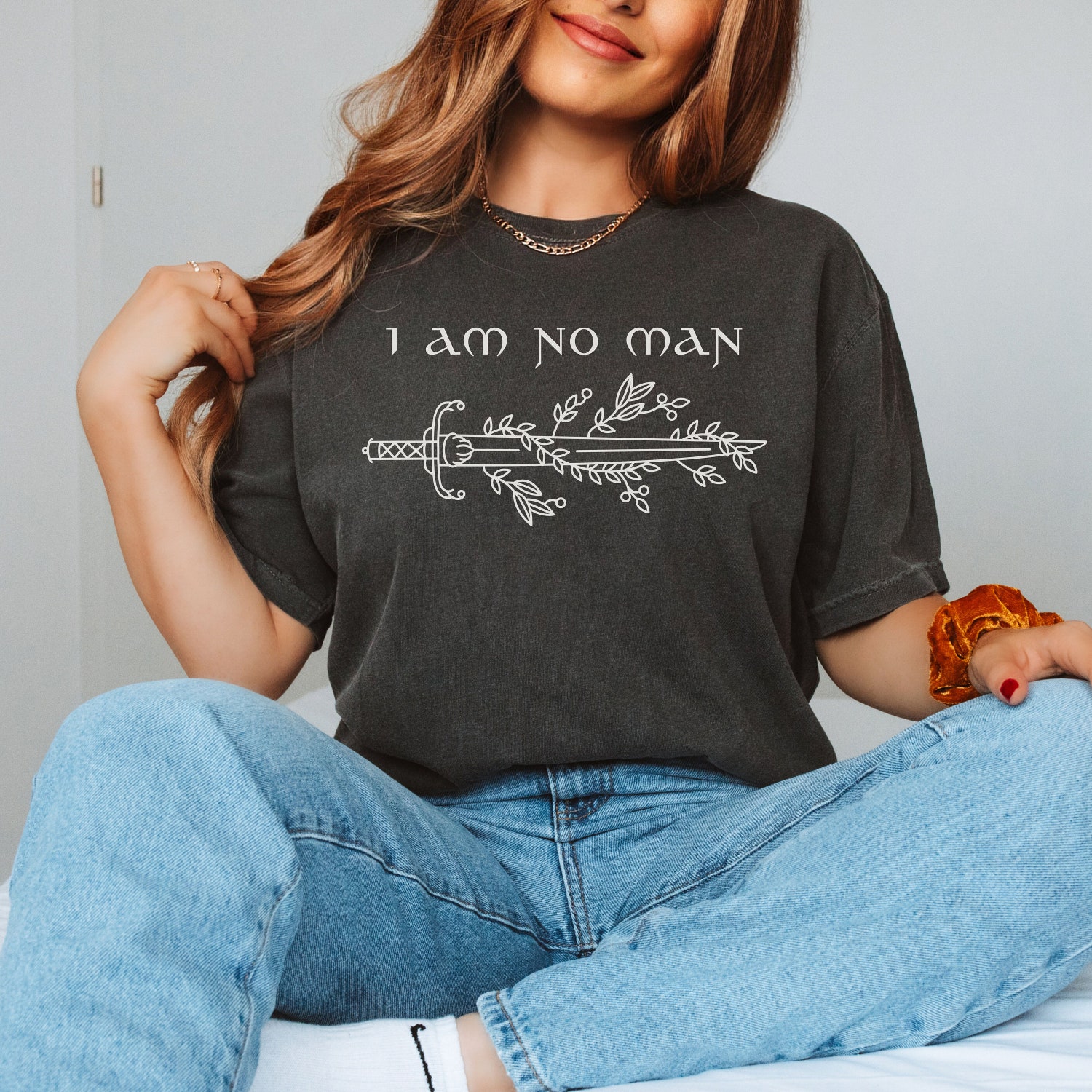 Vintage I Am No Man Book Gothic Feminism Quotes Fandom Librarian Shirt image 3