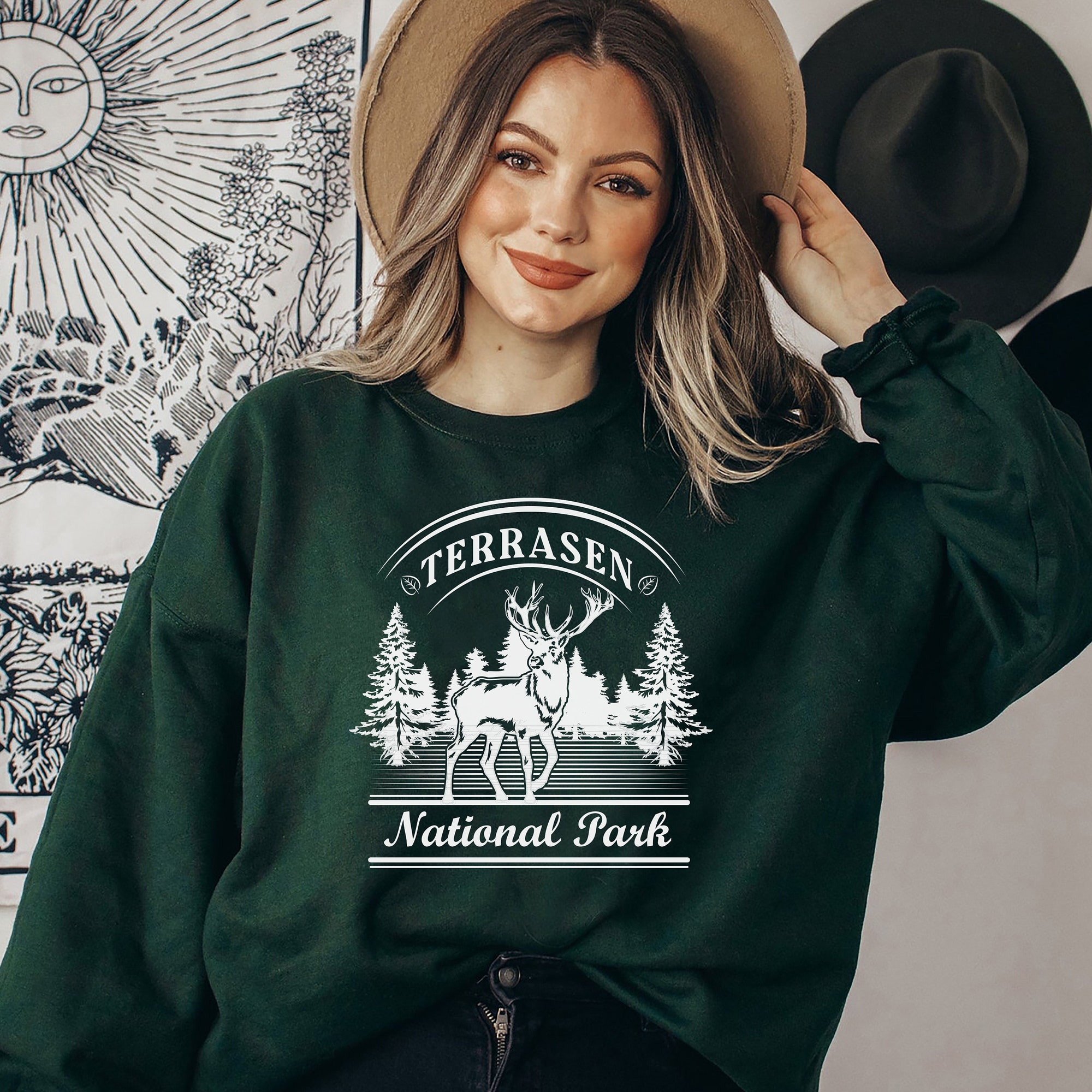 SJM Terrasen National Park Bookish Reader Sweatshirt image 4