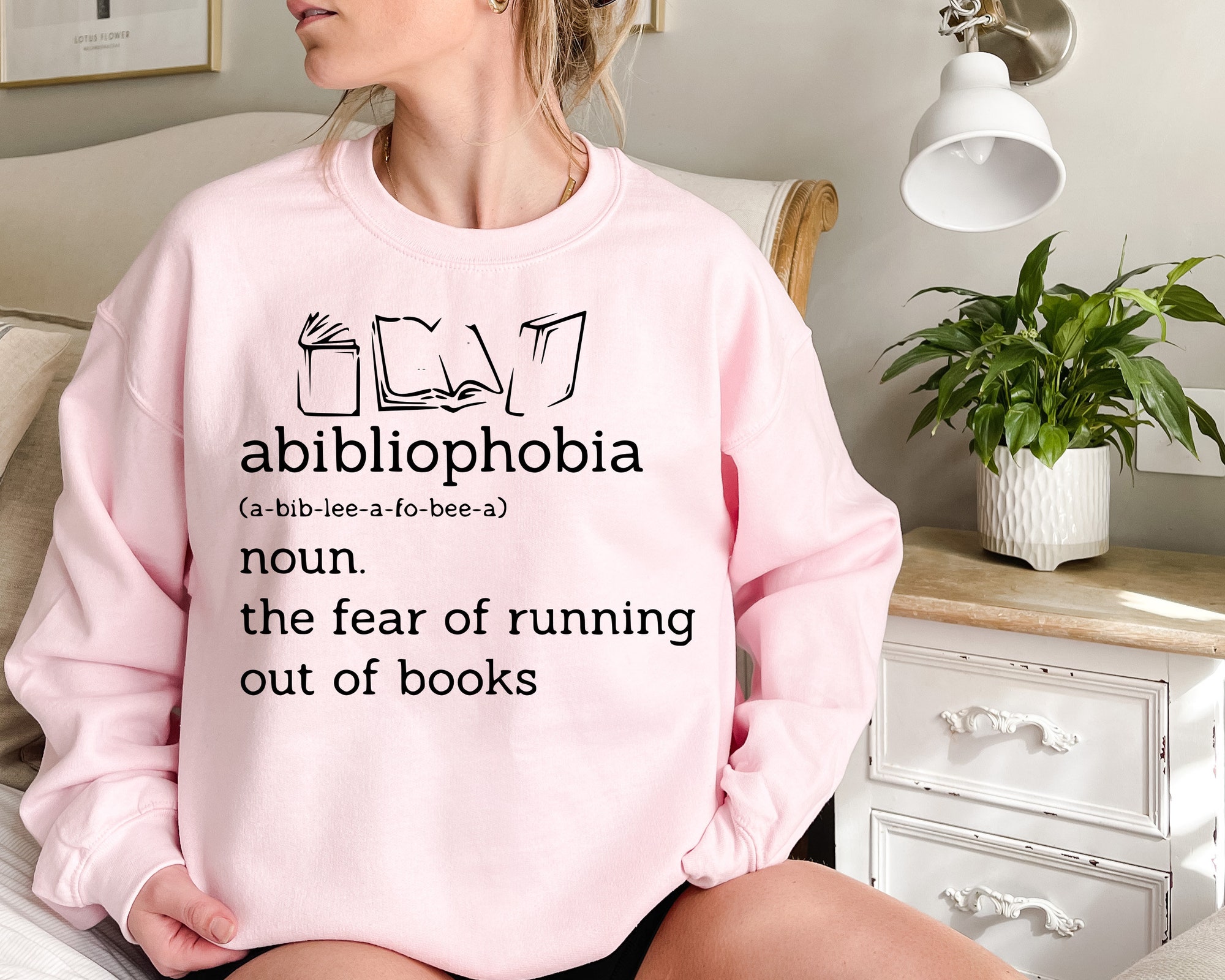 Vintage Abibliophobia Book Lover Reader Librarian Daily Cute Sweatshirt image 2