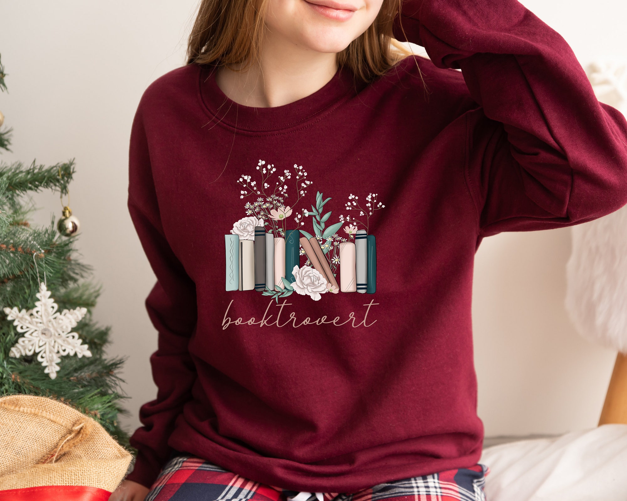 Booktrovert Lovers Reading Nerd Funny Floral Flowers Cute Biotanical Sweatshirt image 2