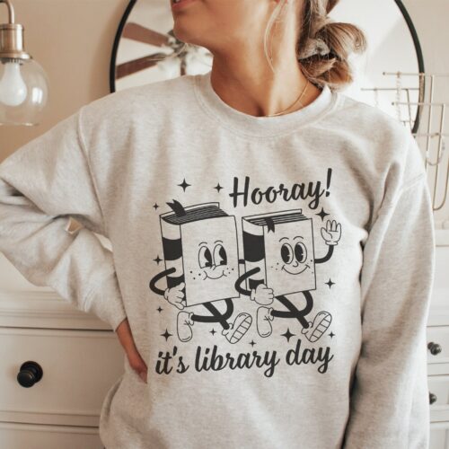 Retro Hooray It's Library Day Book Reader Teacher Back To School Sweatshirt image 0