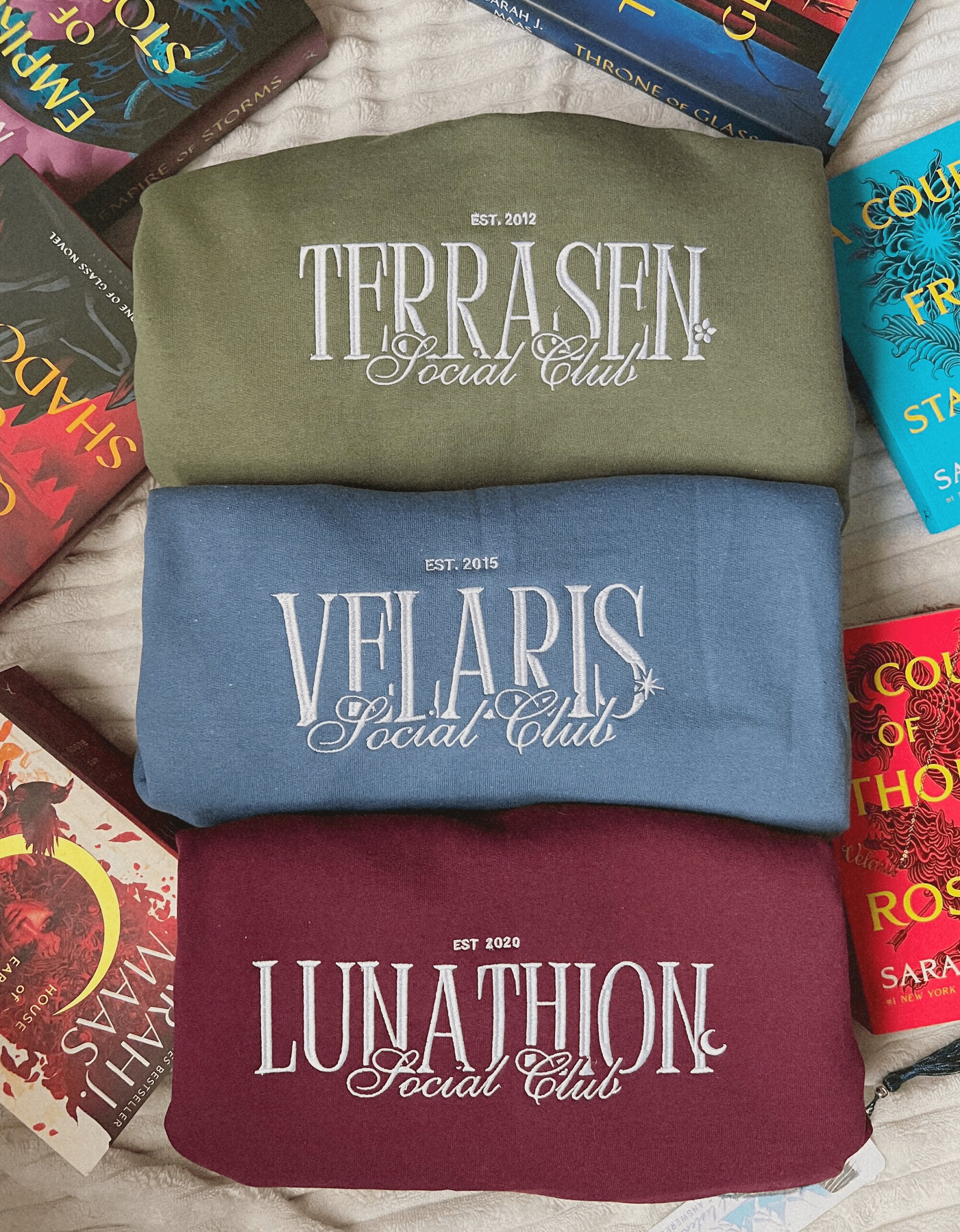 SJM ACOTAR TOG Crescent City Velaris Terrasen Lunathion Bookish Sweatshirt image 2