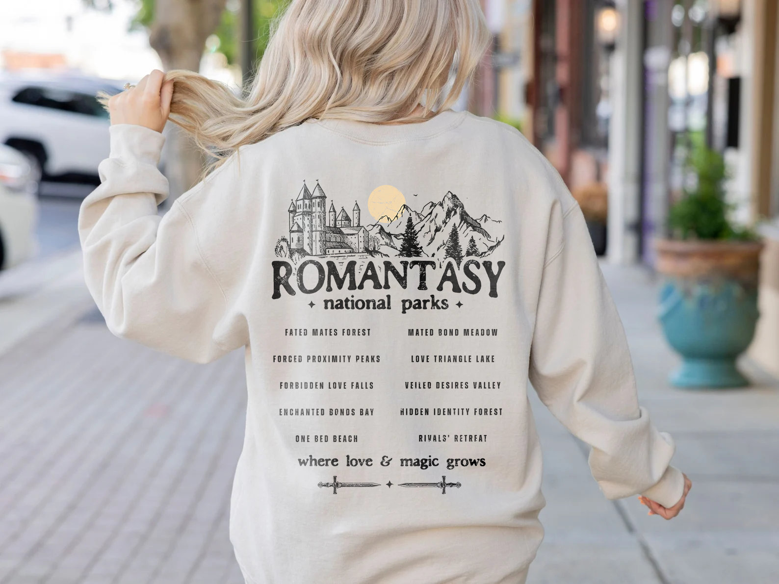 Romantasy Reader Bookish Tropes ACOTAR Fourth Wing FBAA Sweatshirt image 2