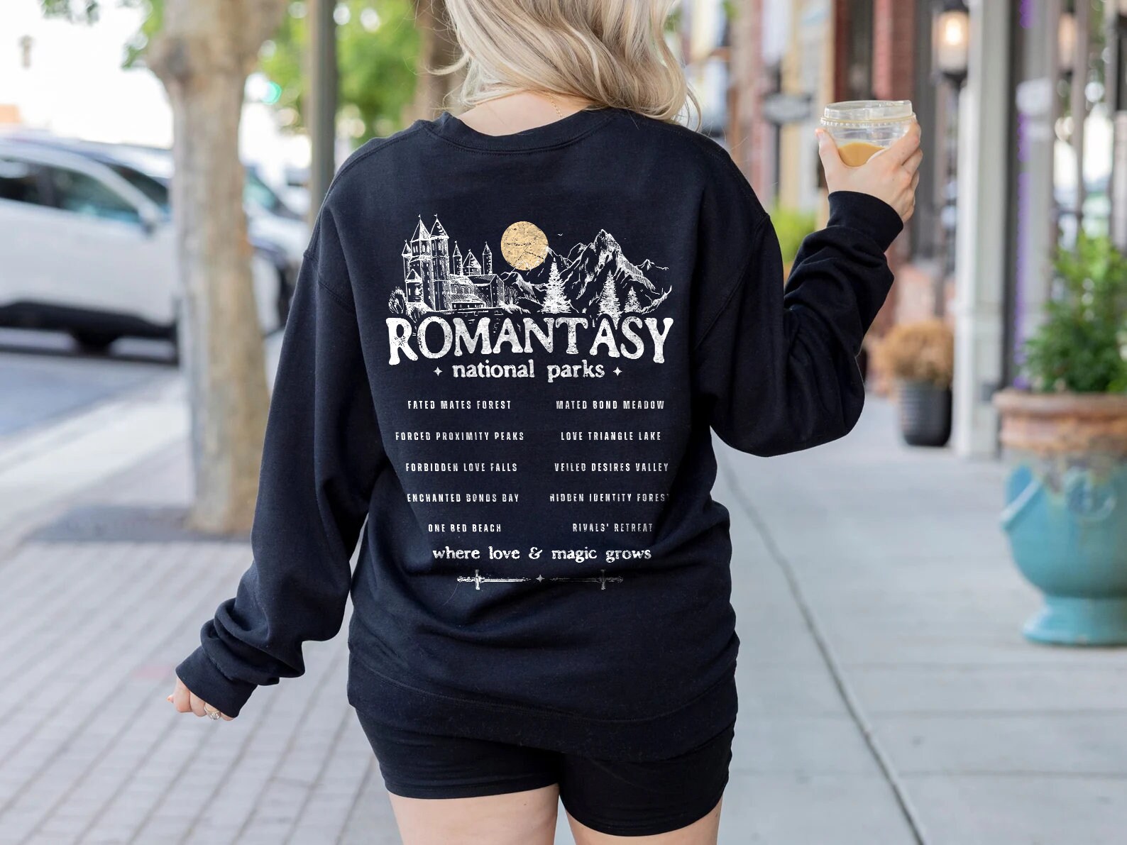 Romantasy Reader Bookish Tropes ACOTAR Fourth Wing FBAA Sweatshirt image 4