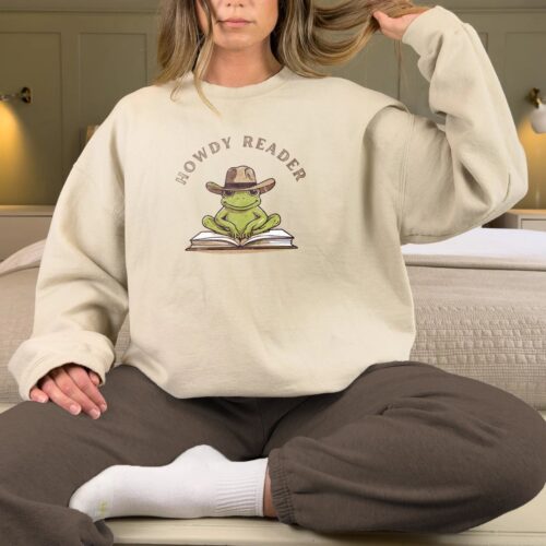 Howdy Reader Frog Country Bookish Lover Cowgirl Sweatshirt image 0