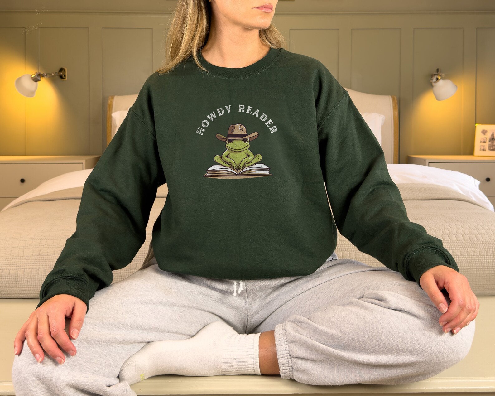 Howdy Reader Frog Country Bookish Lover Cowgirl Sweatshirt image 1