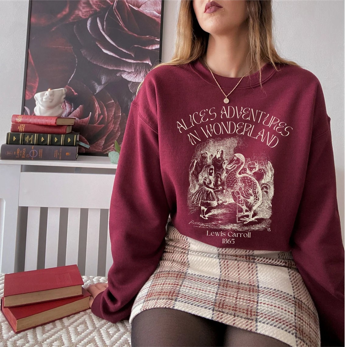 Alice In Wonderland Mad Hatter Cheshire Cat Queen Of Hearts Book Sweatshirt image 7