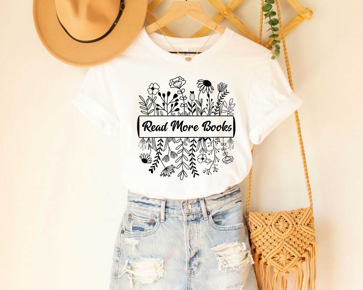 Read More Books Floral Shirt Cute Reader Top Bookish Graphic Tee for Book Lovers image 2