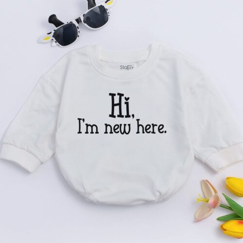 Newborn Baby Romper I'm New Here Bodysuit Cute Coming Home Outfit Baby Shower Gift image 0