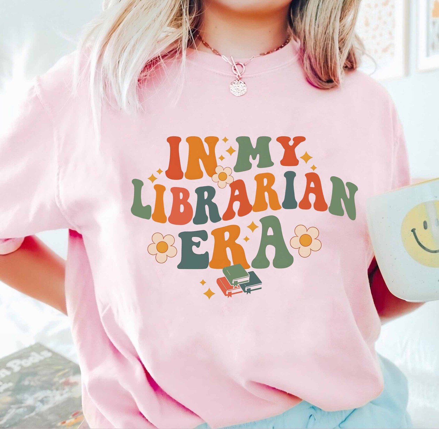 Retro Librarian Shirt| In My Librarian Era Book Lover Gift Bookworm Reading Shirt image 2