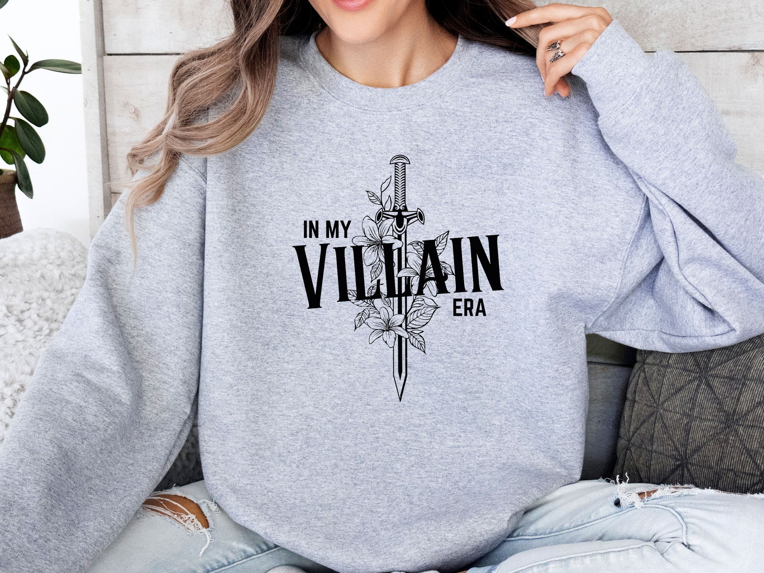 Villain Sweatshirt for Dark Romance Readers In My Villain Era Bookish Sweater Book Lovers Gift image 2