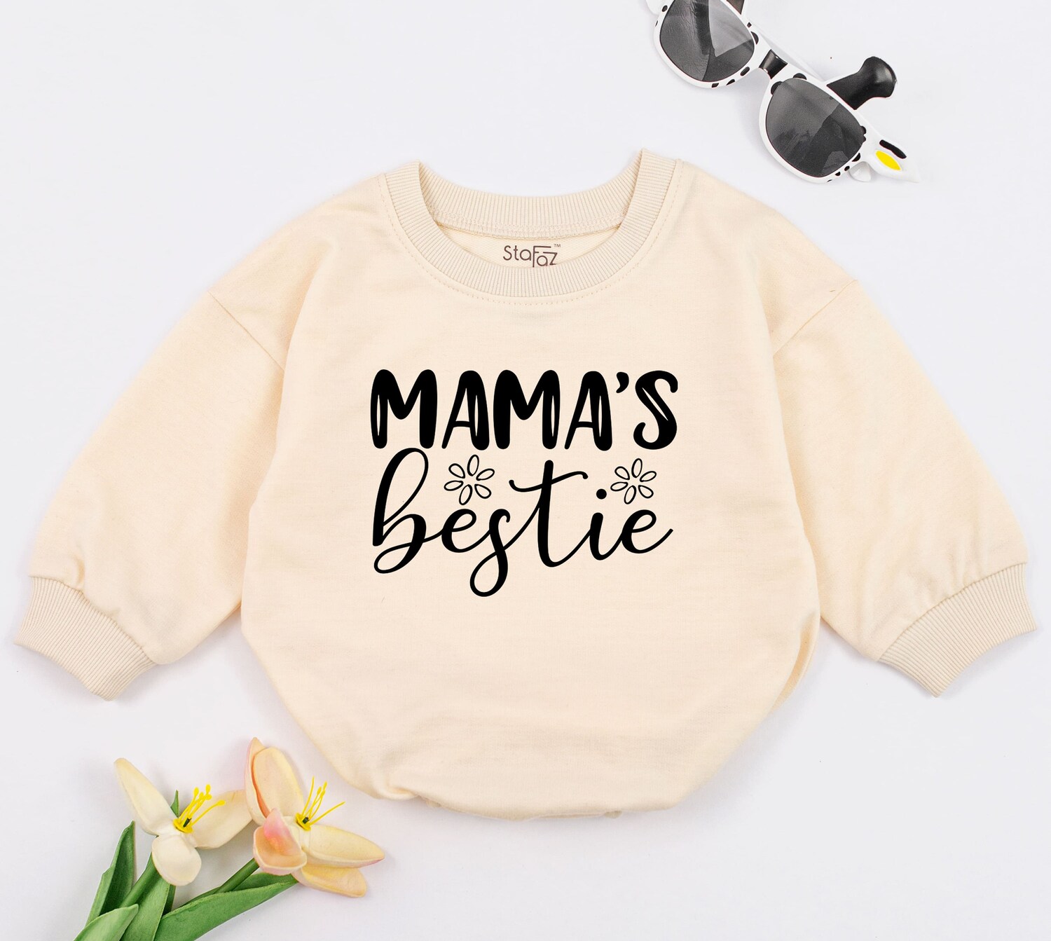 Mama's Bestie Oversized Baby Romper Retro Groovy Bodysuit Mother's Day Gift Newborn Sleepsuit image 1