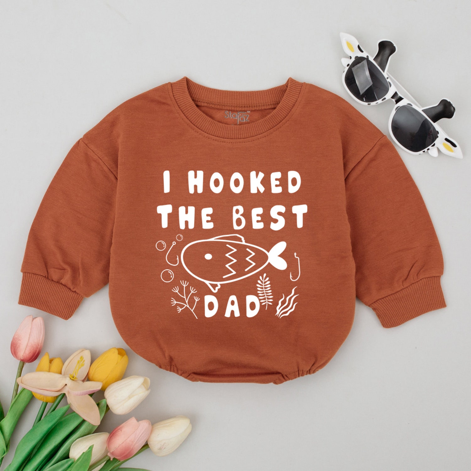 I Hooked The Best Dad Baby Romper Fishing Newborn Outfit Baby Shower Gift Fish Baby Bodysuit image 4