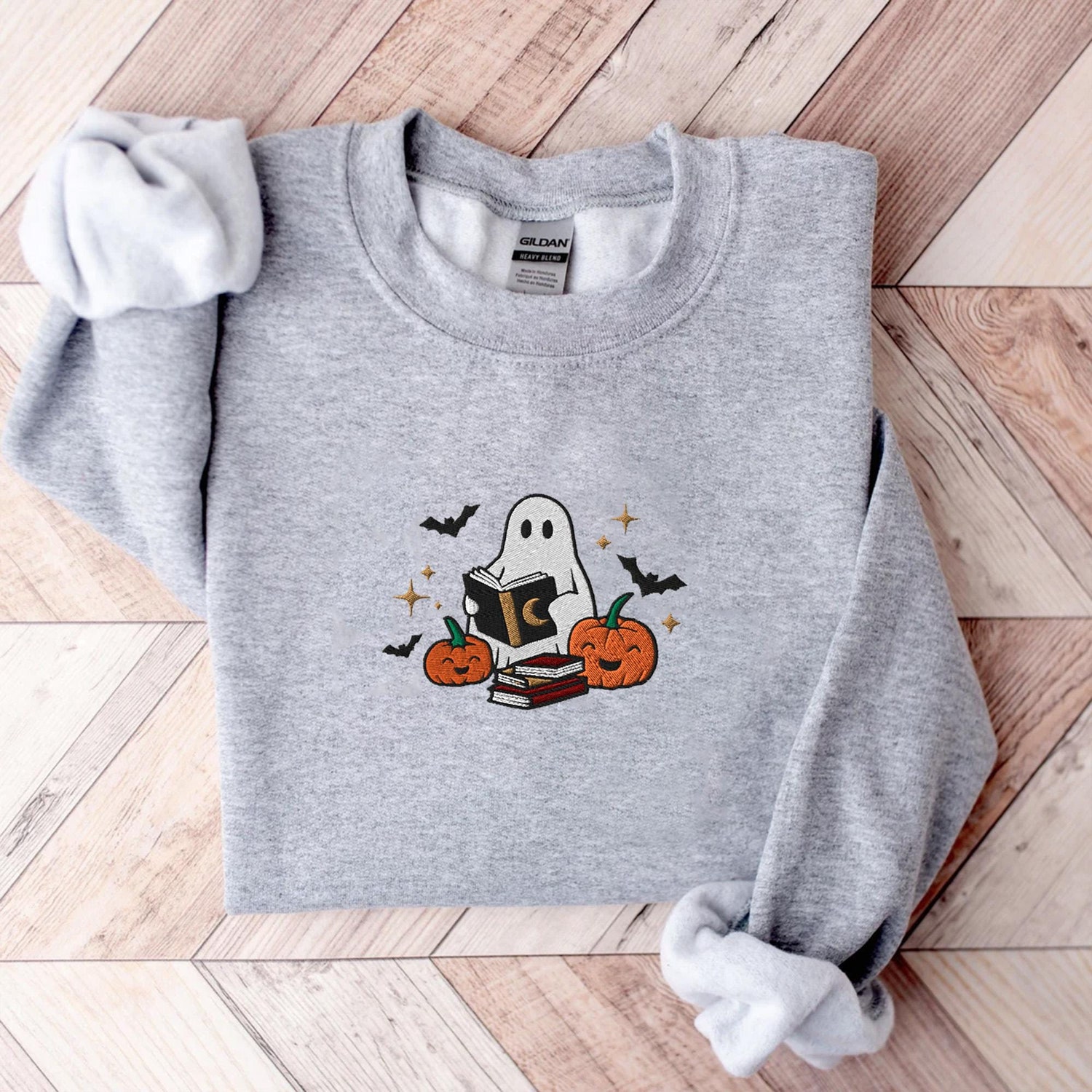 Embroidered Halloween Book Ghost Sweatshirt Fall Crewneck for Women Cute Pumpkin Ghost Shirt image 1